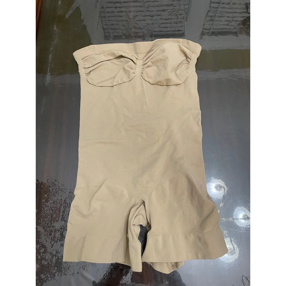 SKIMS Shapewear‎ Womens L/XL Beige Sculpting Short Mid Thigh Bodysuit High Waist